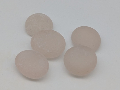 Preview: Glasnuggets rose opak gefrostet matt 15-17 mm/1 kg